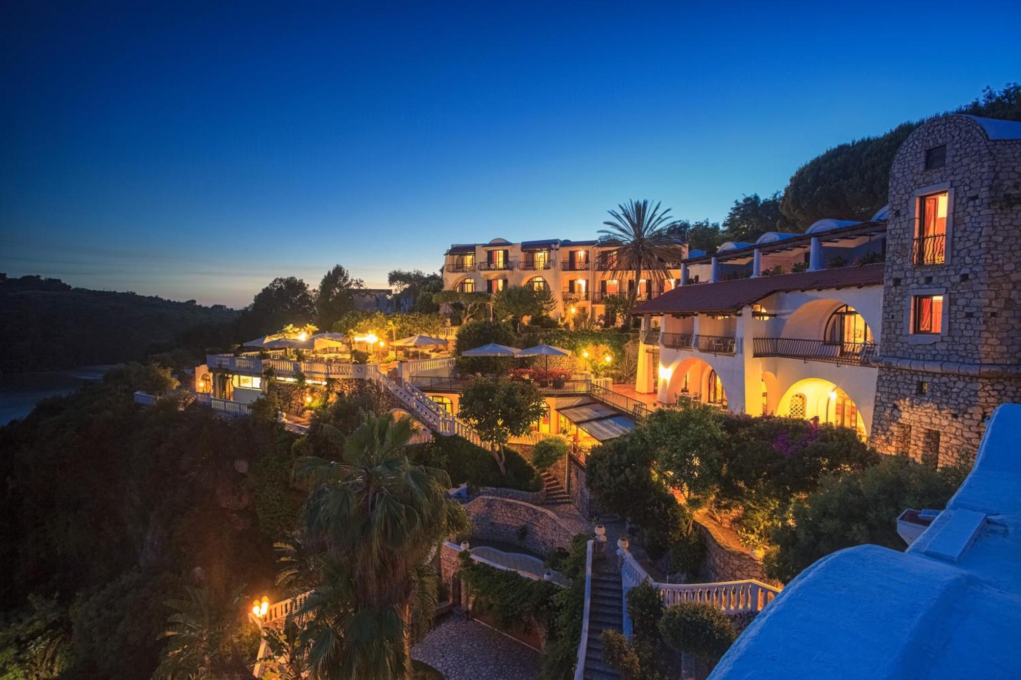Grand Hotel Le Rocce Гаета Екстериор снимка