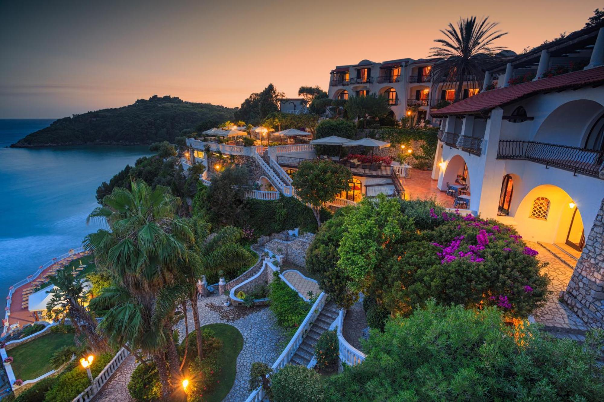 Grand Hotel Le Rocce Гаета Екстериор снимка