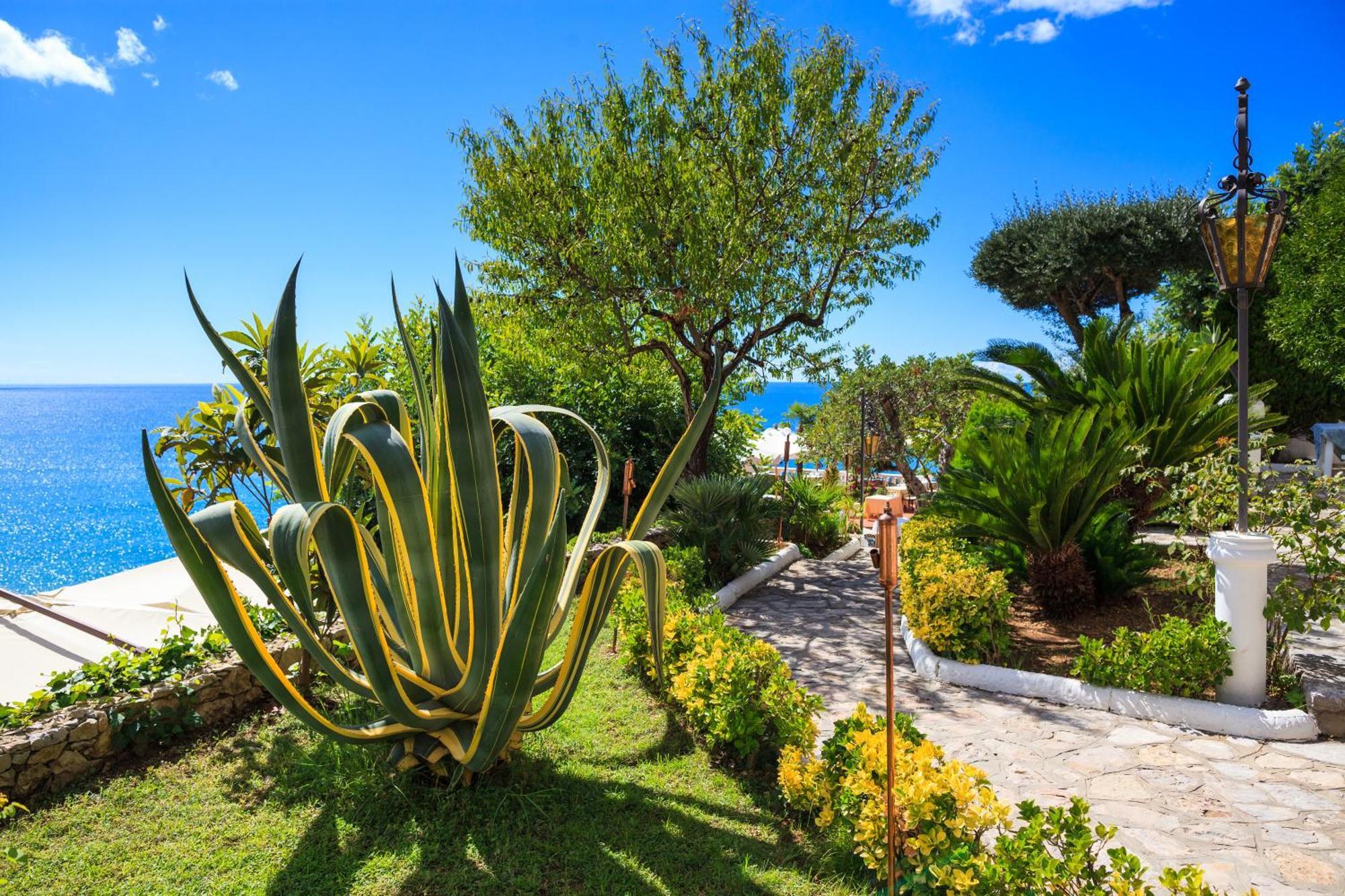 Grand Hotel Le Rocce Гаета Екстериор снимка